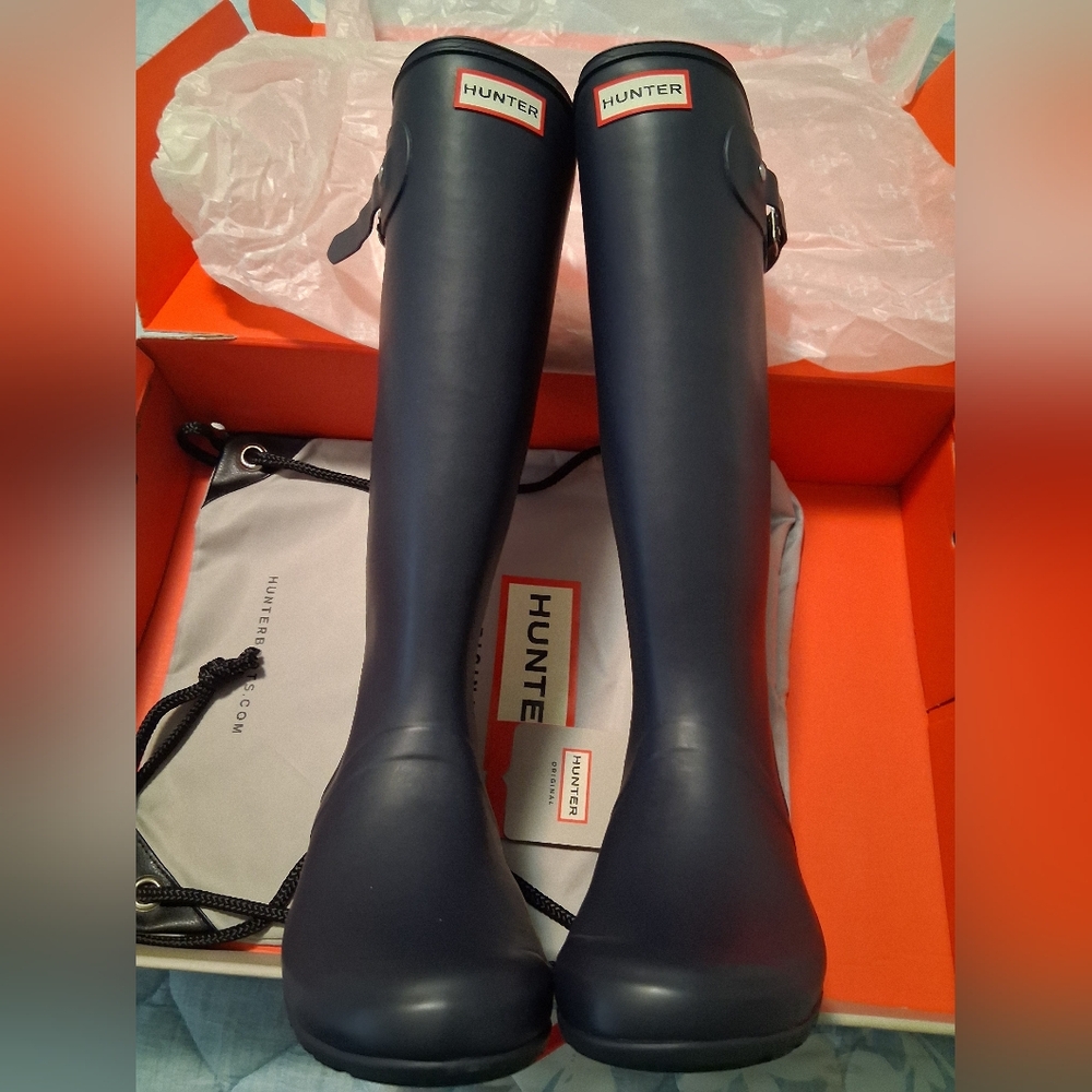 SOLD. Hunter Women's Original Tall Rain Boots Size 9.